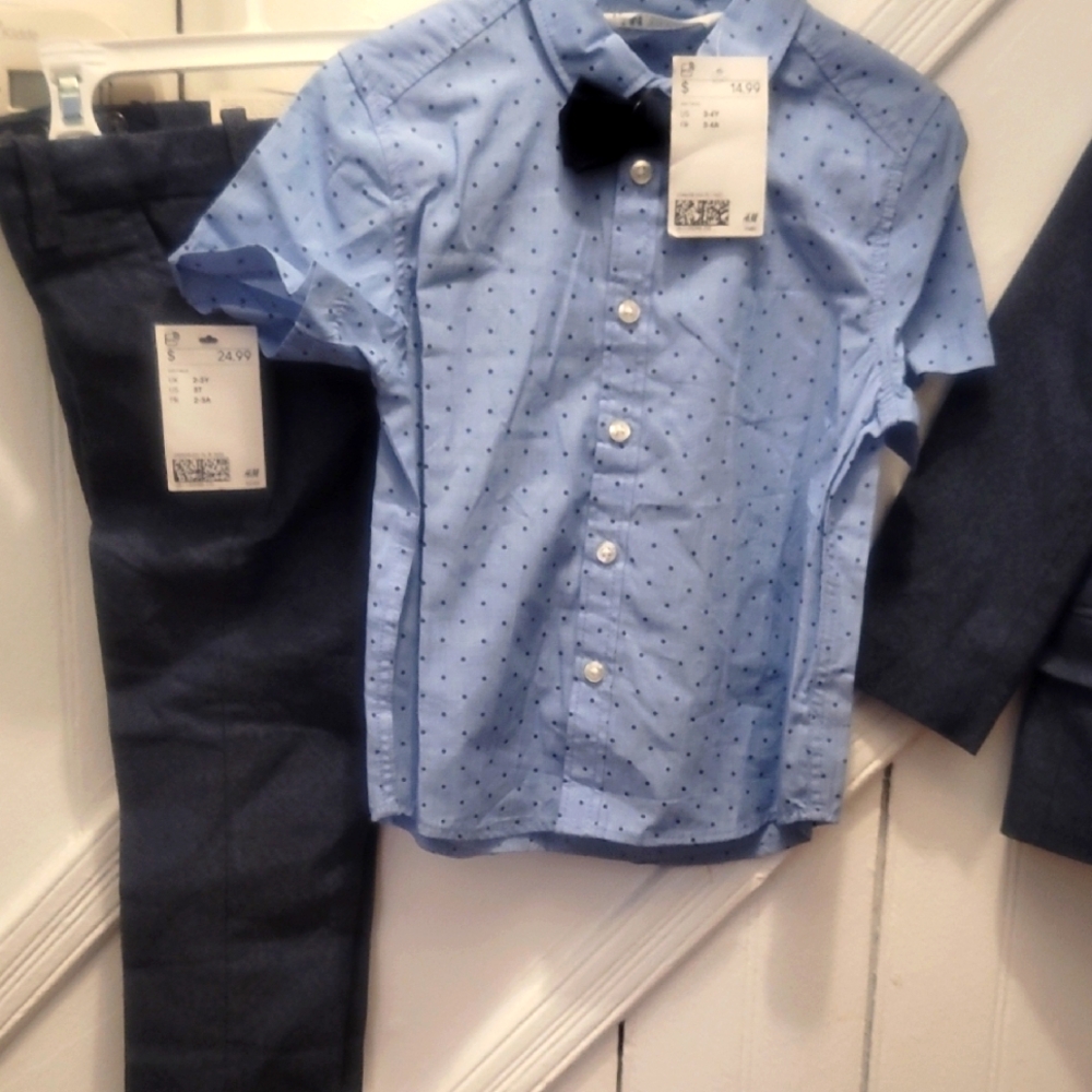 Children's Blue Polka Dot Shirt and Navy Blue Pants Set with detachable Bow tie